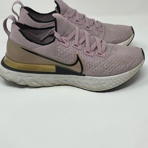 Nike react infinity run flyknit